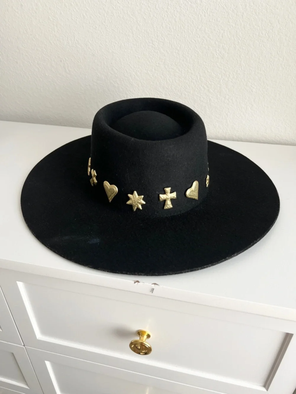 Lack of Color Celestial Boater Black Wool Hat Gold Conchos M 57cm